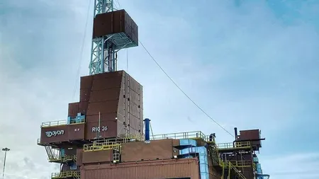 The Beast, cea mai mare platformă terestră de foraj din America de Nord, s-a răsturnat în Alaska