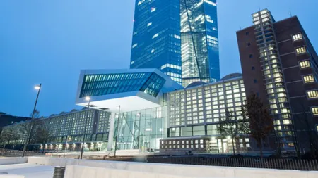 Băncile din zona euro au o expunere directă de sub 1% pe ţările din Golf, spune un oficial BCE