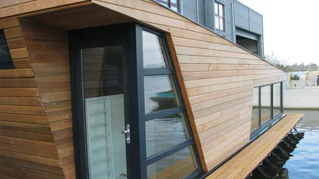 De ce olandezii adoptă casele plutitoare