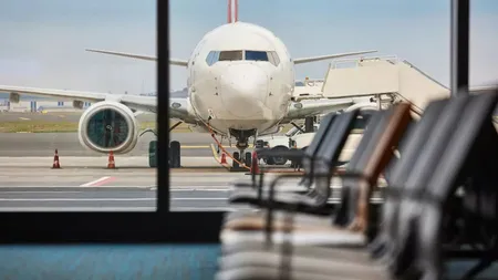 28 de zboruri anulate vineri pe Aeroportul Otopeni din cauza conflictului din Orientul Mijlociu