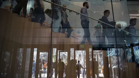 Deloitte: „Change fatigue” – epuizarea cauzată de schimbările frecvente reprezintă o provocare majoră pentru angajați
