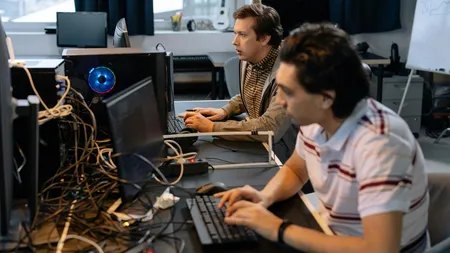 Securitatea cibernetică nu mai este doar treaba IT-ului, ci responsabilitatea strategică a top managementului