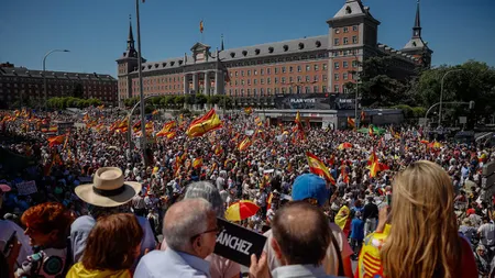Spania: Mii de oameni au protestat duminică în centrul Madridului. Care este motivul nemulțumirii