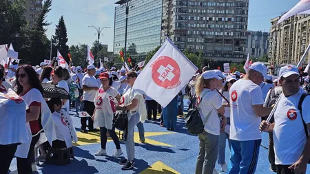 Sindicaliștii SANITAS protestează în București împotriva noii legi a salarizării