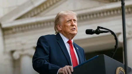 Donald Trump și-a mutat o parte din câștigurile din cripto în acțiuni și obligațiuni, arată declarațiile sale financiare