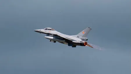 MApN: Două avioane F-16 au fost ridicate după detectarea unei drone în spațiul aerian al României