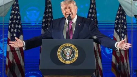 Trump se proclamă salvatorul SUA: „Acesta nu este un sfârşit, ci doar începutul epocii de aur a Americii”