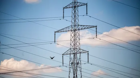 România își consumă rezervele de energie. Apa din lacuri scade, gazele se scumpesc, iar facturile sunt în pericol să crească