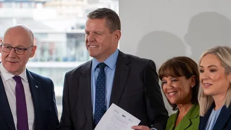Liderii Scoției, Țării Galilor și Irlandei de Nord cer referendumuri privind independența de Marea Britanie și reunificarea Irlandei