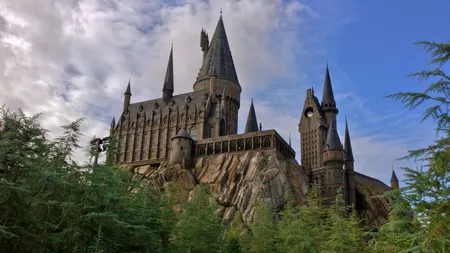 Harry Potter ajunge la Abu Dhabi. Un parc tematic își mărește suprafața cu peste 50% până în 2029