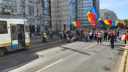 Amenzi de 11.000 de lei după incidente la protestul fermierilor din Piața Victoriei. Un bărbat avea spray lacrimogen
