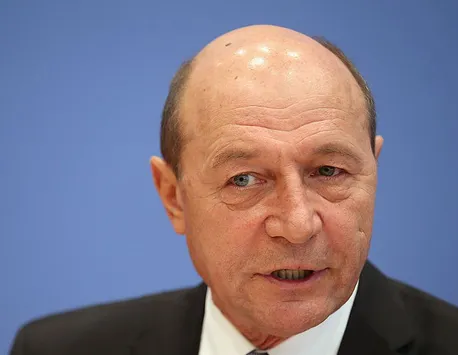 Traian Băsescu, despre comasarea alegerilor: „Nu e vot liber, e vot calculat! Mi se rupe sufletul să-i văd pe Boc, Falcă, Blaga comasaţi cu PSD”