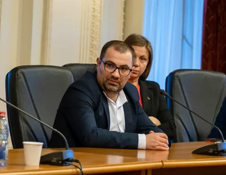 Explicația lui Titi Stoica (AUR), după ce deputatul a amenințat un deputat PSD că-i „rupe chiloții”
