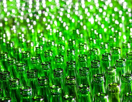 Tanczos Barna anunţă un nou sistem de garanţie-returnare a sticlelor de băuturi: „Garanţie de 50 de bani la fiecare băutură cumpărată”
