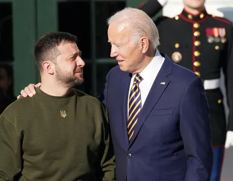Joe Biden dă asigurări Ucrainei că nu o abandonează în războiul cu Rusia. Ajutorul militar și financiar pentru Kiev va continua