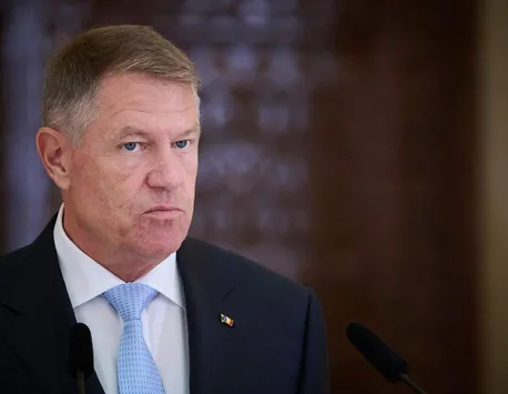Noi negocieri miercuri seară! Minciunile lui Iohannis şi ale guvernanţilor în negocierea cu sindicatele din Educaţie. Ultima ofertă făcută profesorilor este mai mică decât cea iniţială, prin vouchere