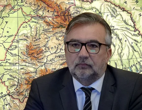Ministrul Culturii, Lucian Romaşcanu, mesaj emoţionant cu prilejul Zilei Tratatului de la Trianon: „Sărbătoarea de astăzi este doar pentru români și istoria noastră și deloc împotriva cuiva”