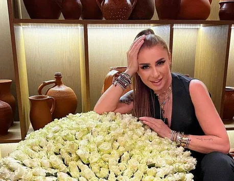Anamaria Prodan, declaraţie de iubire. „Zâmbesc la fiecare mesaj primit de la tine!”