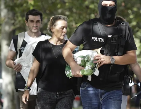 Miruna Pascu, mama drogatului care a omorât doi tineri în 2 Mai, rămâne în arest preventiv. Decizia instanţei este definitivă