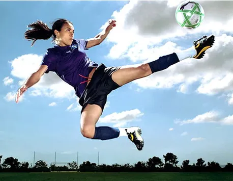 Ministerul Educaţiei anunţă înfiinţarea a noi clase de fotbal pentru fete în cinci licee cu program sportiv