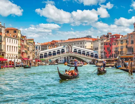 Autoritățile din Veneția introduc o taxă de intrare de 5 euro, pentru combaterea turismului excesiv