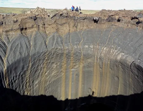 „Poarta către Iad”, hăul din Siberia care crește într-un ritm uimitor în fiecare an VIDEO
