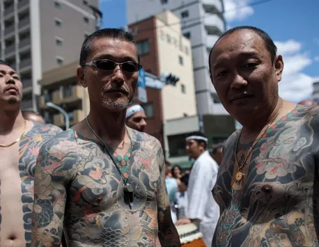 VIDEO Bandele de adolescenți care amenință să ia locul mafiei japoneze Yakuza. Noul fenomen numit tokuryu