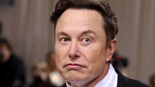 Elon Musk, în mijlocul unui scandal sexual uriaş. Miliardarul e acuzat de hărţuire, i-a promis un cal unei angajate, în schimbul unui masaj erotic