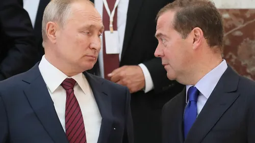 Dmitri Medvedev nu cedează în faţa sancţiunilor UE: „Rusia va atinge pacea în Ucraina în condiţiile noastre”
