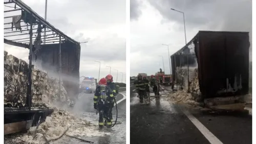 Incendiu pe Autostrada A1. Un TIR  care transporta făină de la Uniunea Europeană pentru persoanele nevoiaşe a luat foc