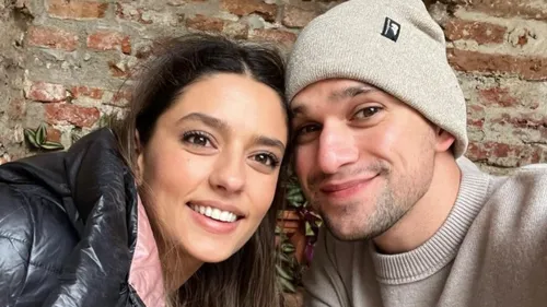 Vlad Gherman și Oana Moșneagu și-au petrecut Revelionul într-o destinație exotică. Au făcut peste 24 de ore până în locația de poveste