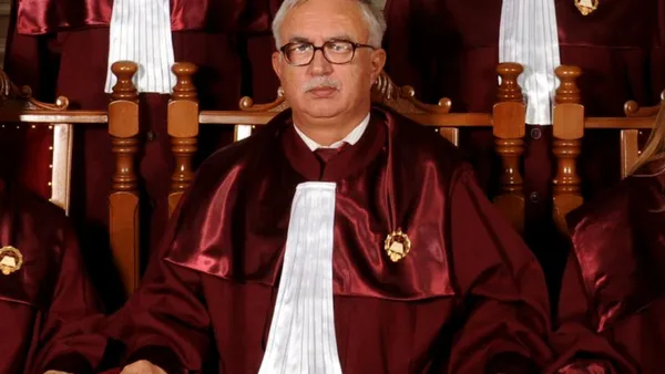 Va ajunge criza politică la arbitrajul CCR? Augustin Zegrean explică dacă Nicuşor Dan poate refuza un guvern PSD-AUR