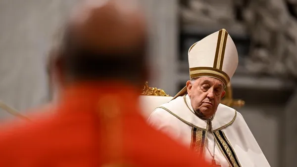 Papa Francisc a murit. Cine sunt favoriții la succesiunea pentru „tronul” de la Vatican
