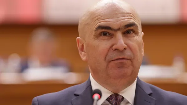 Ilie Bolojan: Vineri seară va fi reluată furnizarea apei în Prahova, dar nu există garanția că apa e potabilă