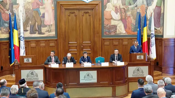 Nicuşor Dan, alături de Mugur Isărescu în ziua care anunţă criza politică din România: „Trăim un război informațional. Oamenii cu credibilitate să intre şi pe TikTok”