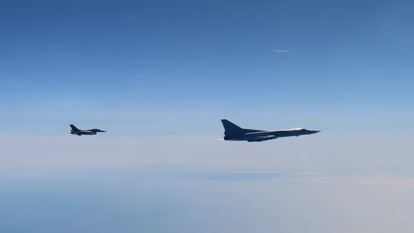 Aeronave F-16 românești, dislocate în Lituania, au escortat bombardiere și avioane de luptă ale Rusiei în afara spaţiului de operaţii