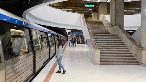 Lovitură pentru locuitorii din București! Prețul unei călătorii cu metroul crește la 7 lei. Ministrul Transporturilor confirmă majorarea