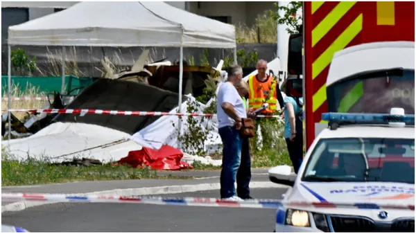 Accident aviatic cu 11 morți în Franța. Avionul unei școli de parașutism s-a prăbușit