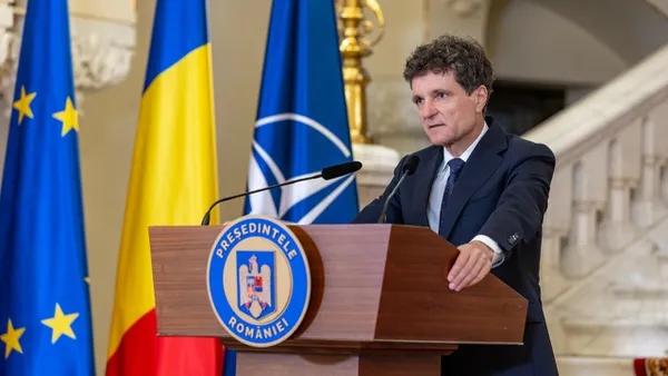 Nicușor Dan nu îi mai cheamă marți pe liderii partidelor la Palatul Cotroceni pentru discuții pe Legea salarizării. Șeful statului ar urma să discute cu aceștia prin videoconferință