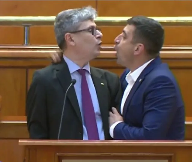 Lui Virgil Popescu îi este frică de George Simion. Ministrul PNL a recunoscut că se simte hărțuit: „Este evident!” (FOTO)