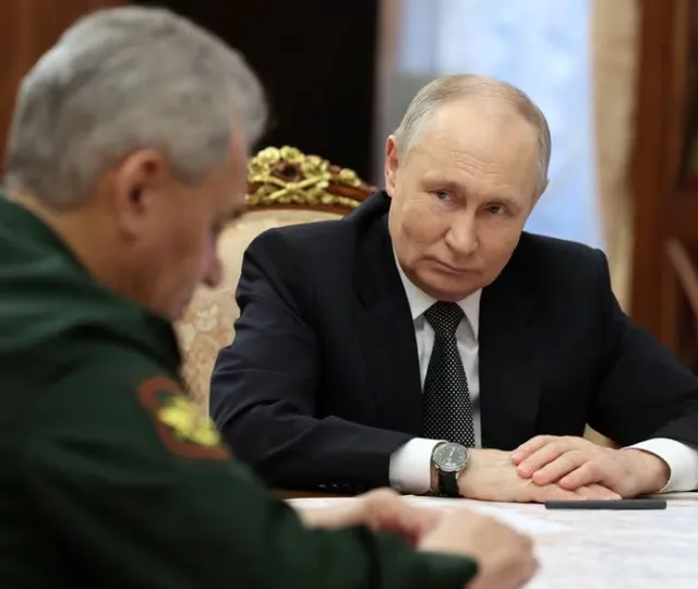 Vladimir Putin îl înlocuiește pe Serghei Șoigu. Cine îi ia locul la Ministerul Apărării