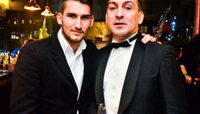 SicÄƒ Dumitrescu Fiul Lui Ilie Dumitrescu Visa La O CarierÄƒ In Fotbal Dar A Ajuns SÄƒ Fie Agent De VanzÄƒri