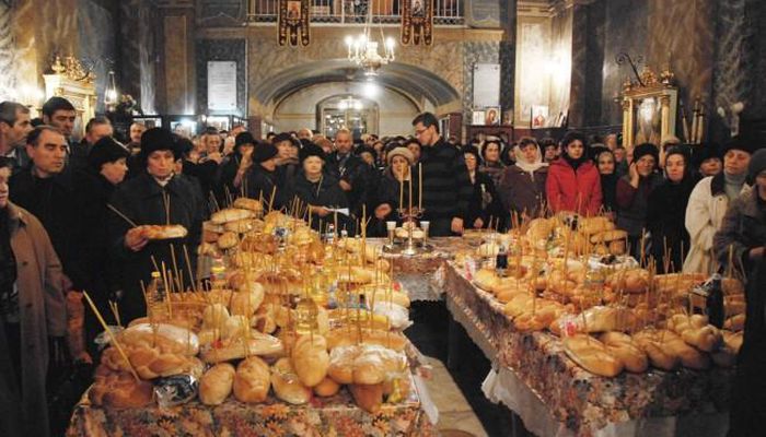 Sambata Mortilor 2020 Ce Trebuie SÄ FacÄ ToÅ£i Crestinii De Mosii De IarnÄ PÄcat Mare Pentru Cei Care LucreazÄ Si Nu Aprind LumanÄri