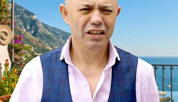Nicolae GuÅ£Ä S A Tatuat Pe Frunte Cu Numele SÄu InsÄ Este Scris Gresit Foto Nu copia materialul de mai sus, daca vreti sa vedeti mai multe materiale video va rog sa ne dati un like sau. nicolae guÅ£Ä s a tatuat pe frunte cu