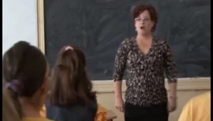 Romania Tv A LÄsat Un Salariu De Mii De Dolari In Sua Pentru A Munci Pe 800 De Lei In Romania Video