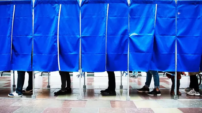 Exit poll, ora 11 – PSD conduce detaşat votul politic la alegerile locale. Alianţa Dreapta Unită, în urma AUR