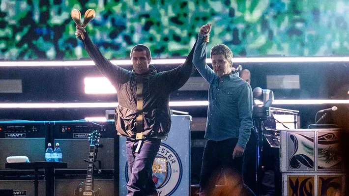 VIDEO Trupa Oasis a susținut un concert istoric, primul după 15 ani. Moment emoționant la finalul show-ului