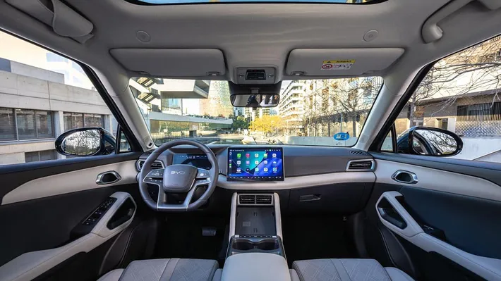 BYD ATTO 2 DM-i ajunge în România