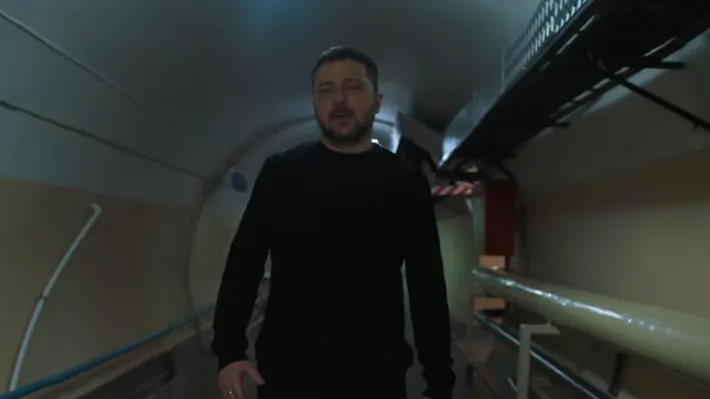 VIDEO Volodimir Zelenski a prezentat buncărul imens de unde a coordonat războiul împotriva Rusiei. Ce dotări are şi unde se află