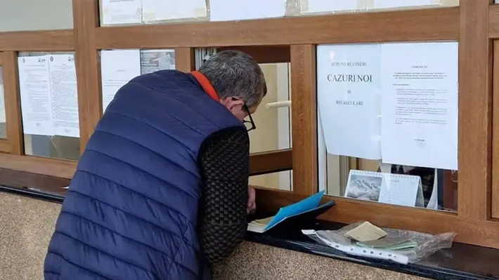 PENSII 2026. Ce trebuie să știe românii care se pensionează în acest an despre modificările Legii Pensiilor